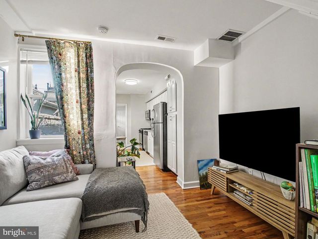 314 S REGESTER ST, Baltimore, MD 21231
