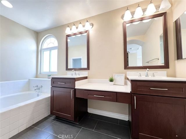 18583 Callens Cir, Fountain Valley, CA 92708