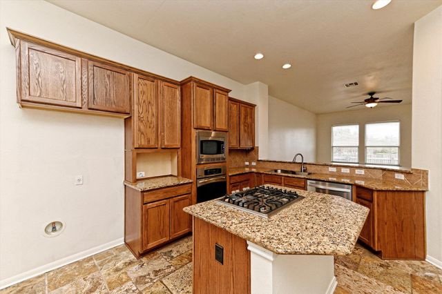 15802 Neenah Oak LOOP, Austin, TX 78717