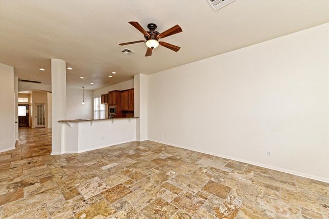 15802 Neenah Oak LOOP, Austin, TX 78717