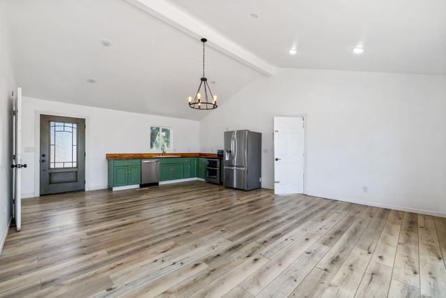 7145 Superior Town Rd, Lincoln, CA 95648