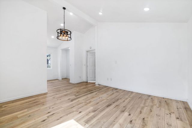7145 Superior Town Rd, Lincoln, CA 95648