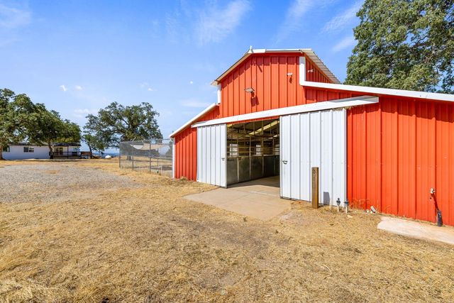 7145 Superior Town Rd, Lincoln, CA 95648