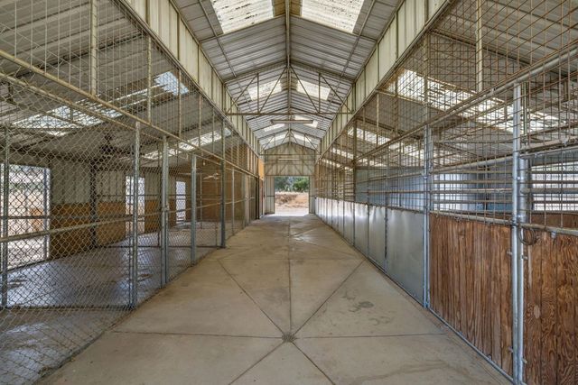 7145 Superior Town Rd, Lincoln, CA 95648