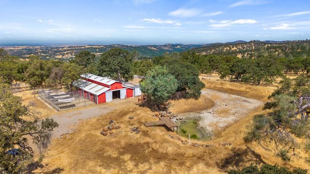 7145 Superior Town Rd, Lincoln, CA 95648