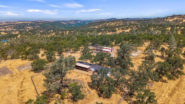 7145 Superior Town Rd, Lincoln, CA 95648