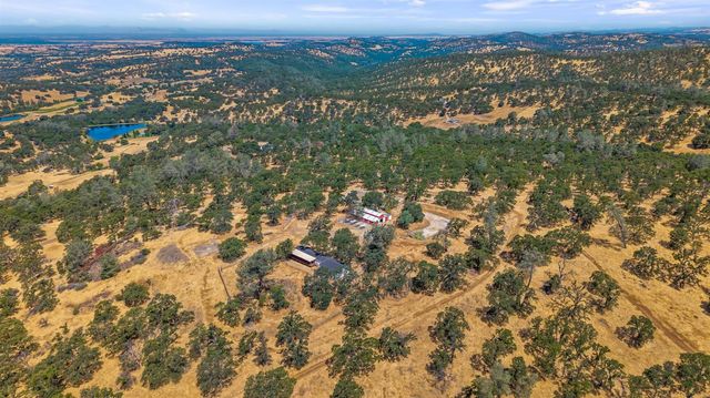7145 Superior Town Rd, Lincoln, CA 95648