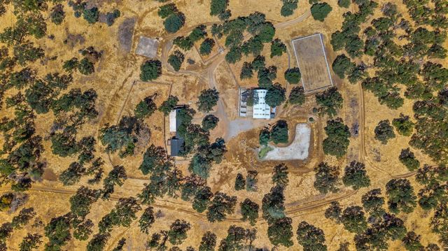 7145 Superior Town Rd, Lincoln, CA 95648