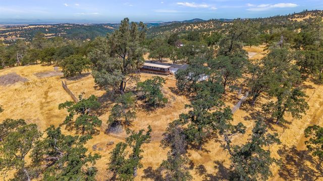7145 Superior Town Rd, Lincoln, CA 95648