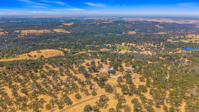 7145 Superior Town Rd, Lincoln, CA 95648