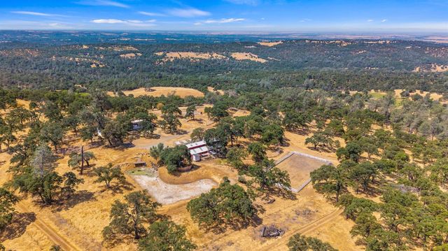 7145 Superior Town Rd, Lincoln, CA 95648