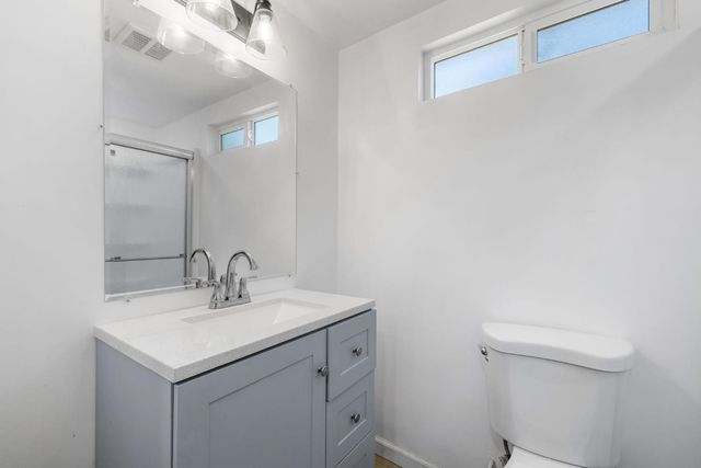 7145 Superior Town Rd, Lincoln, CA 95648