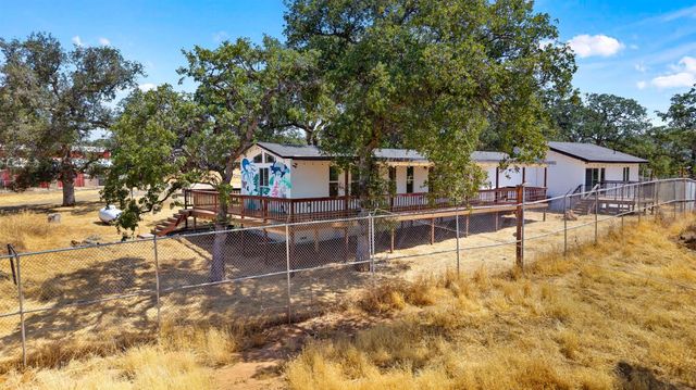 7145 Superior Town Rd, Lincoln, CA 95648