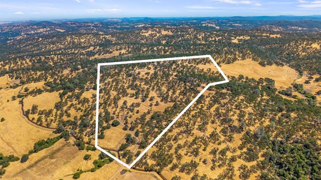 7145 Superior Town Rd, Lincoln, CA 95648