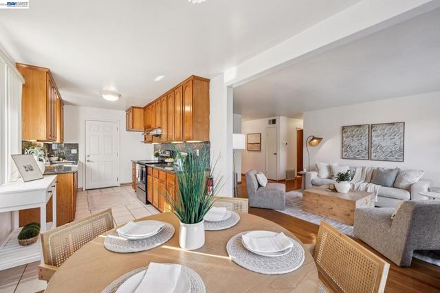 23719 Nevada Rd, Hayward, CA 94541