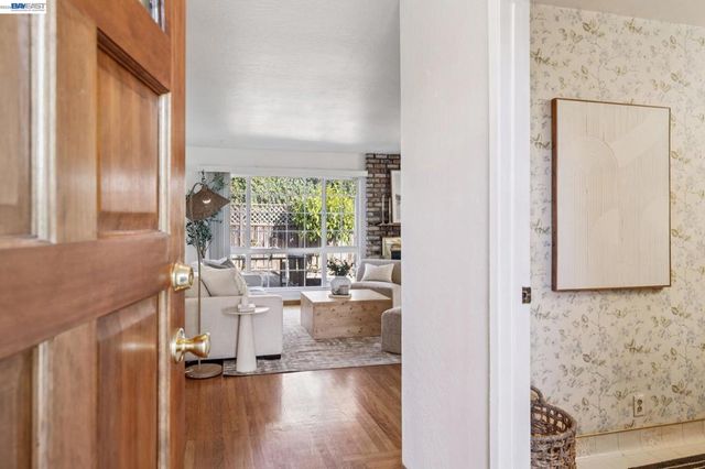 23719 Nevada Rd, Hayward, CA 94541