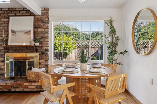 23719 Nevada Rd, Hayward, CA 94541