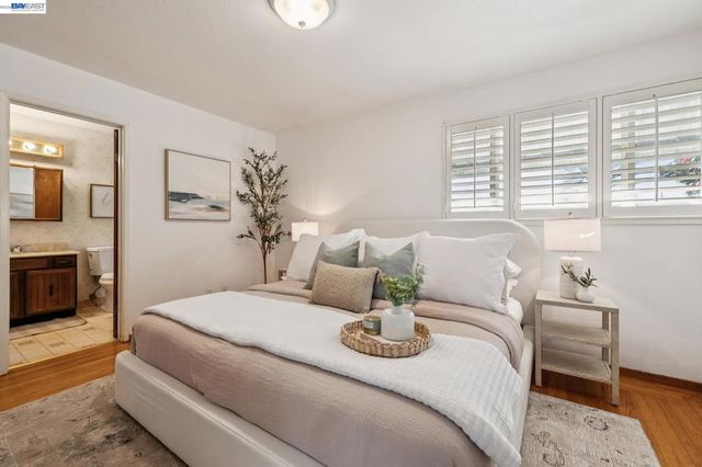 23719 Nevada Rd, Hayward, CA 94541