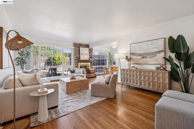 23719 Nevada Rd, Hayward, CA 94541