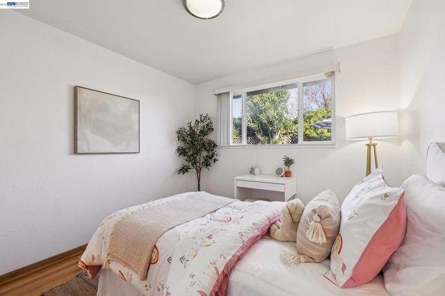 23719 Nevada Rd, Hayward, CA 94541