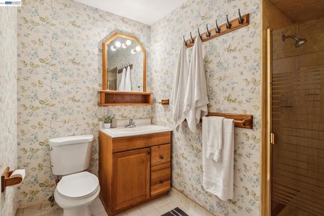 23719 Nevada Rd, Hayward, CA 94541