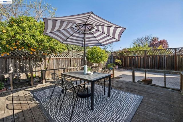 23719 Nevada Rd, Hayward, CA 94541