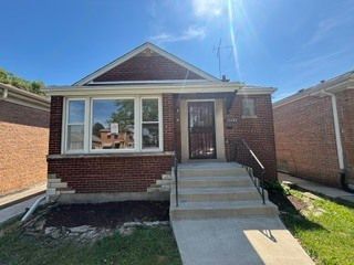10449 S Vernon Avenue, Chicago, IL 60628
