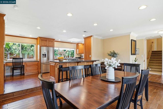 491 Ewing Dr, Pleasanton, CA 94566