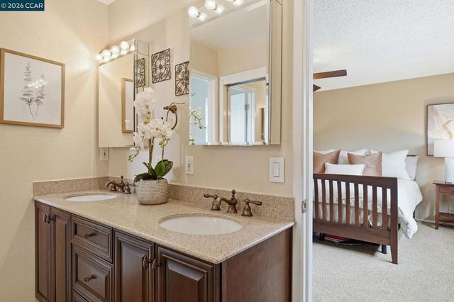 491 Ewing Dr, Pleasanton, CA 94566
