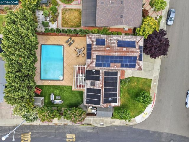 491 Ewing Dr, Pleasanton, CA 94566