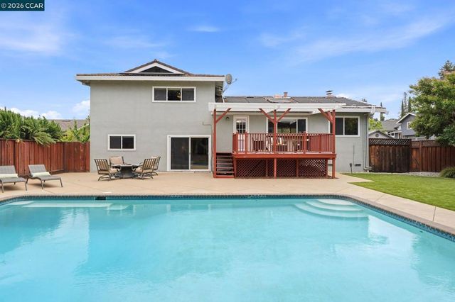 491 Ewing Dr, Pleasanton, CA 94566