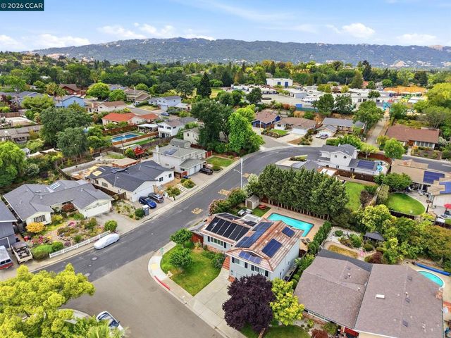 491 Ewing Dr, Pleasanton, CA 94566