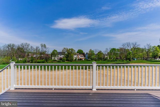 1010 EDORMA CT, Harrisburg, PA 17112