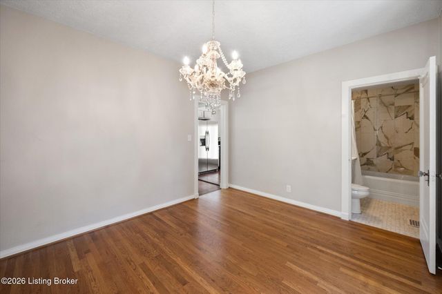 4513 S 6th St, Louisville, KY 40214