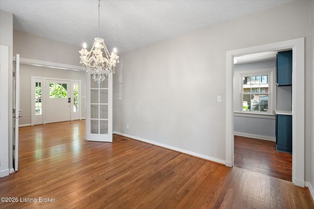 4513 S 6th St, Louisville, KY 40214