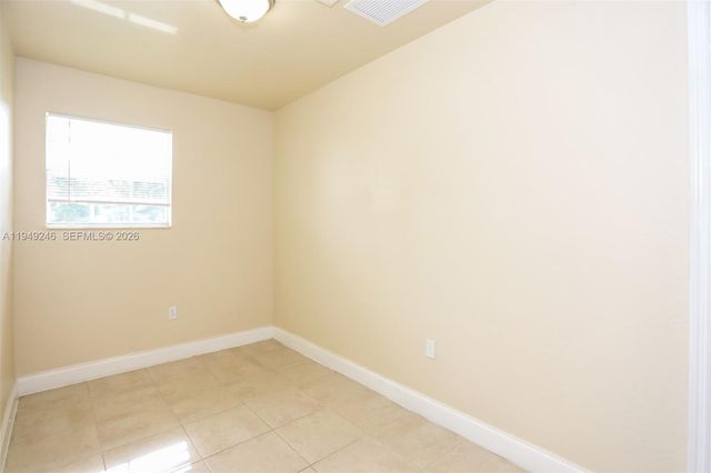 4970 NW 12th St, Lauderhill, FL 33313