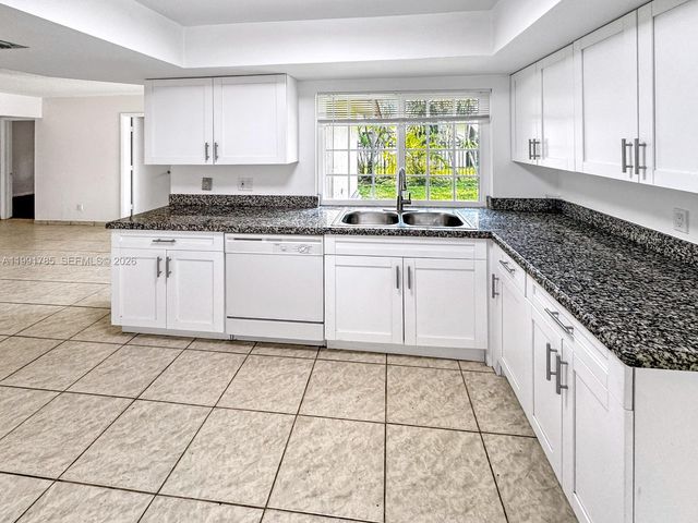 6802 SW 34th Ct, Miramar, FL 33023