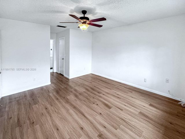 6802 SW 34th Ct, Miramar, FL 33023