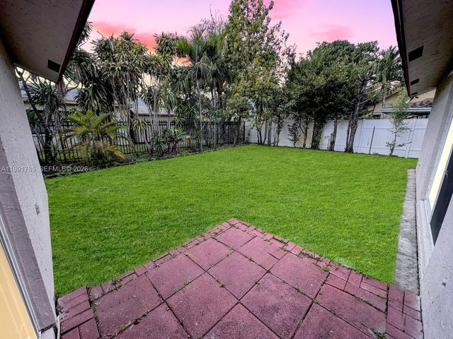 6802 SW 34th Ct, Miramar, FL 33023