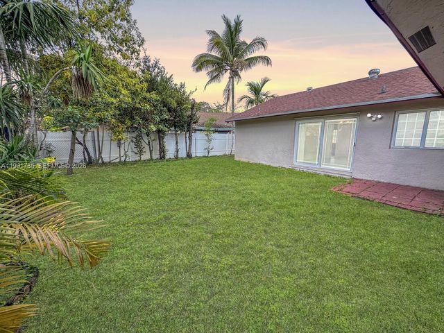 6802 SW 34th Ct, Miramar, FL 33023