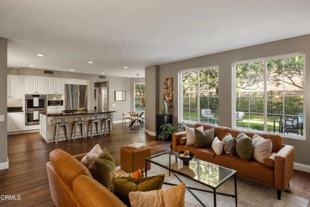 813 W Gabrielino Court, Altadena, CA 91001