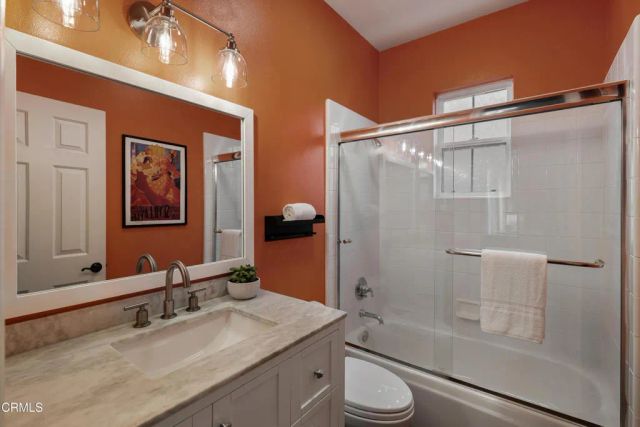 813 W Gabrielino Court, Altadena, CA 91001