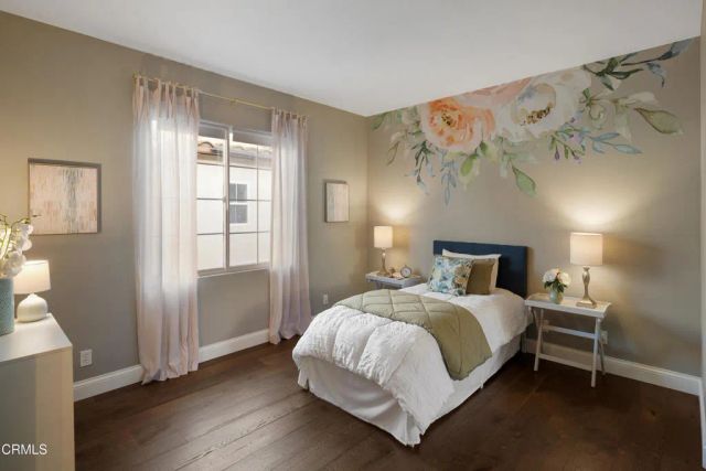 813 W Gabrielino Court, Altadena, CA 91001