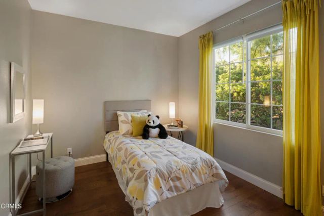 813 W Gabrielino Court, Altadena, CA 91001