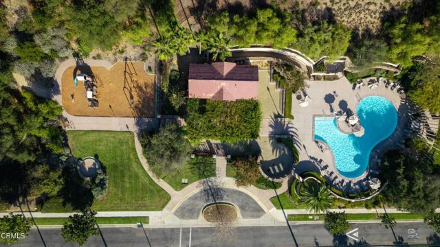 813 W Gabrielino Court, Altadena, CA 91001