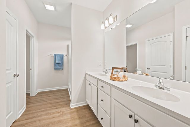 40 Little Peru Ct., Georgetown, SC 29440