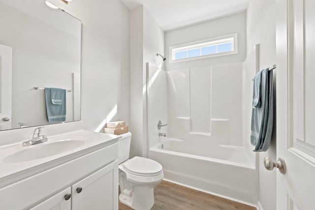 40 Little Peru Ct., Georgetown, SC 29440
