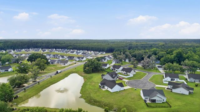 40 Little Peru Ct., Georgetown, SC 29440