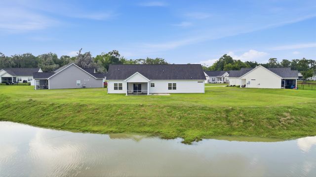 40 Little Peru Ct., Georgetown, SC 29440