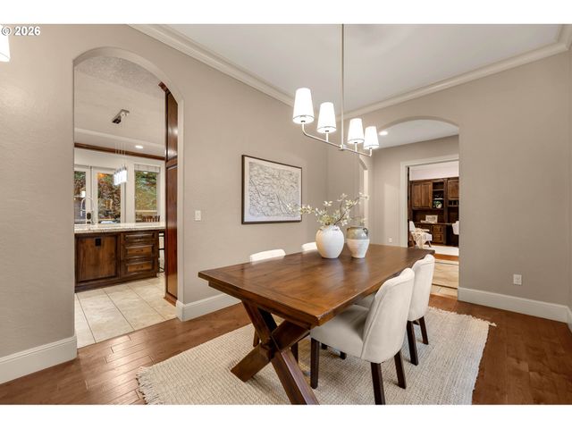 16025 Se PALERMO Ave, Happy Valley, OR 97086